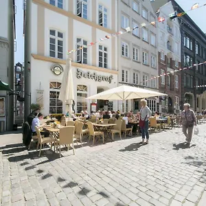 In Der Historischen Deichstrasse Contactless Check In Hamburgo
